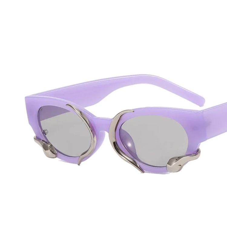 Gia Women's Oval Frame Snake Deatiled Bold Frame UV400 Sunglasses